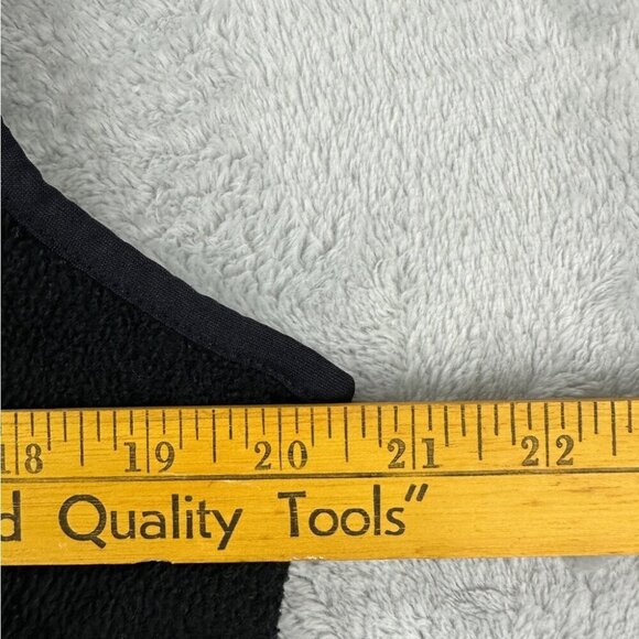 Patagonia Synchilla Men's Size Medium Black Vest Jacket Style Number 11408 - Picture 7 of 14